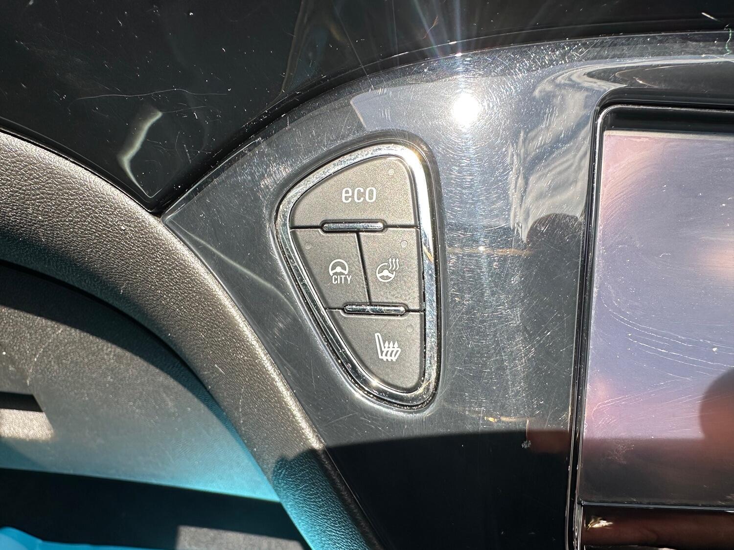 Used Vauxhall ADAM 2015 for sale - 76769147: Photo 10