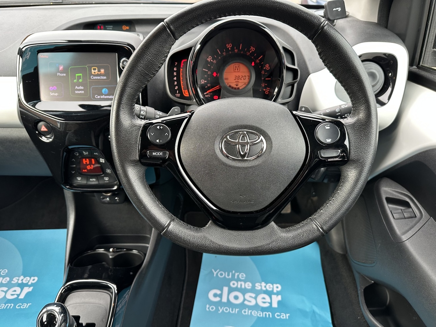 Used Toyota AYGO 2017 for sale - 76643399: Photo 17