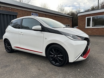 Used Toyota AYGO 2017 for sale - 76643399: Photo