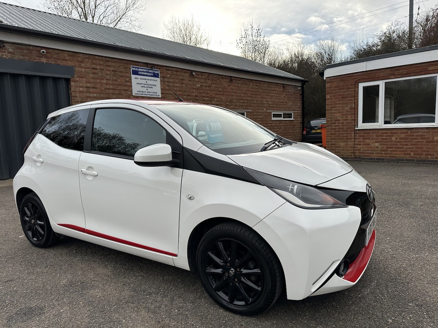 Used Toyota AYGO 2017 for sale - 76643399: Photo 5