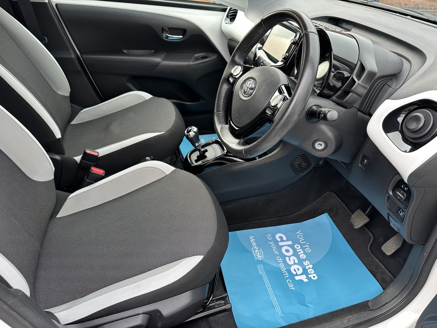 Used Toyota AYGO 2017 for sale - 76643399: Photo 6