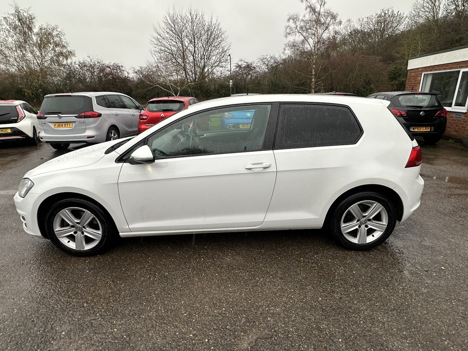 Used Volkswagen Golf 2015 for sale - 76666099: Photo 3