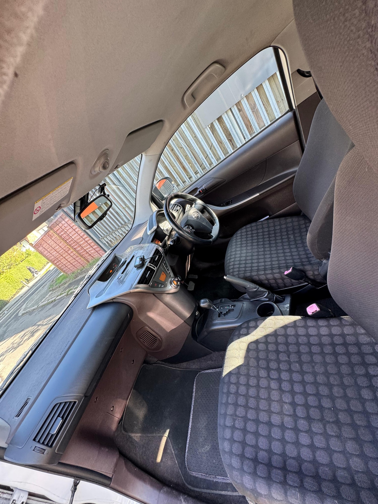 Used Toyota IQ 2010 for sale - 73582529: Photo 14