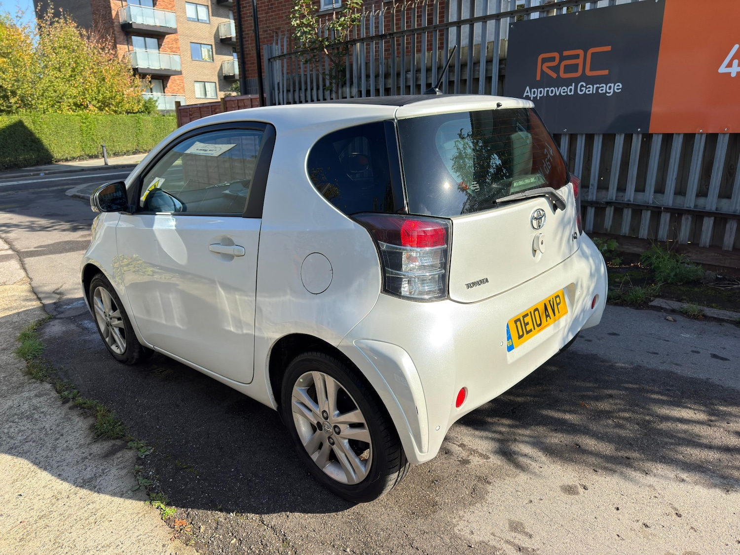 Used Toyota IQ 2010 for sale - 73582529: Photo 7