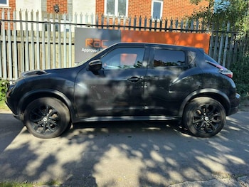 Used Nissan Juke 2015 for sale - 79417972: Photo