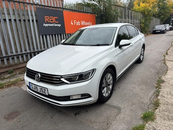 Used Volkswagen Passat 2015 for sale - 76577451: Photo