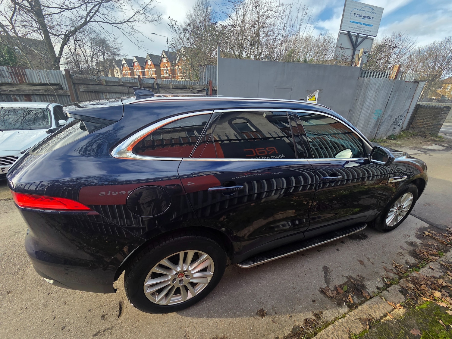 Used Jaguar F-Pace 2017 for sale - 77312993: Photo 8