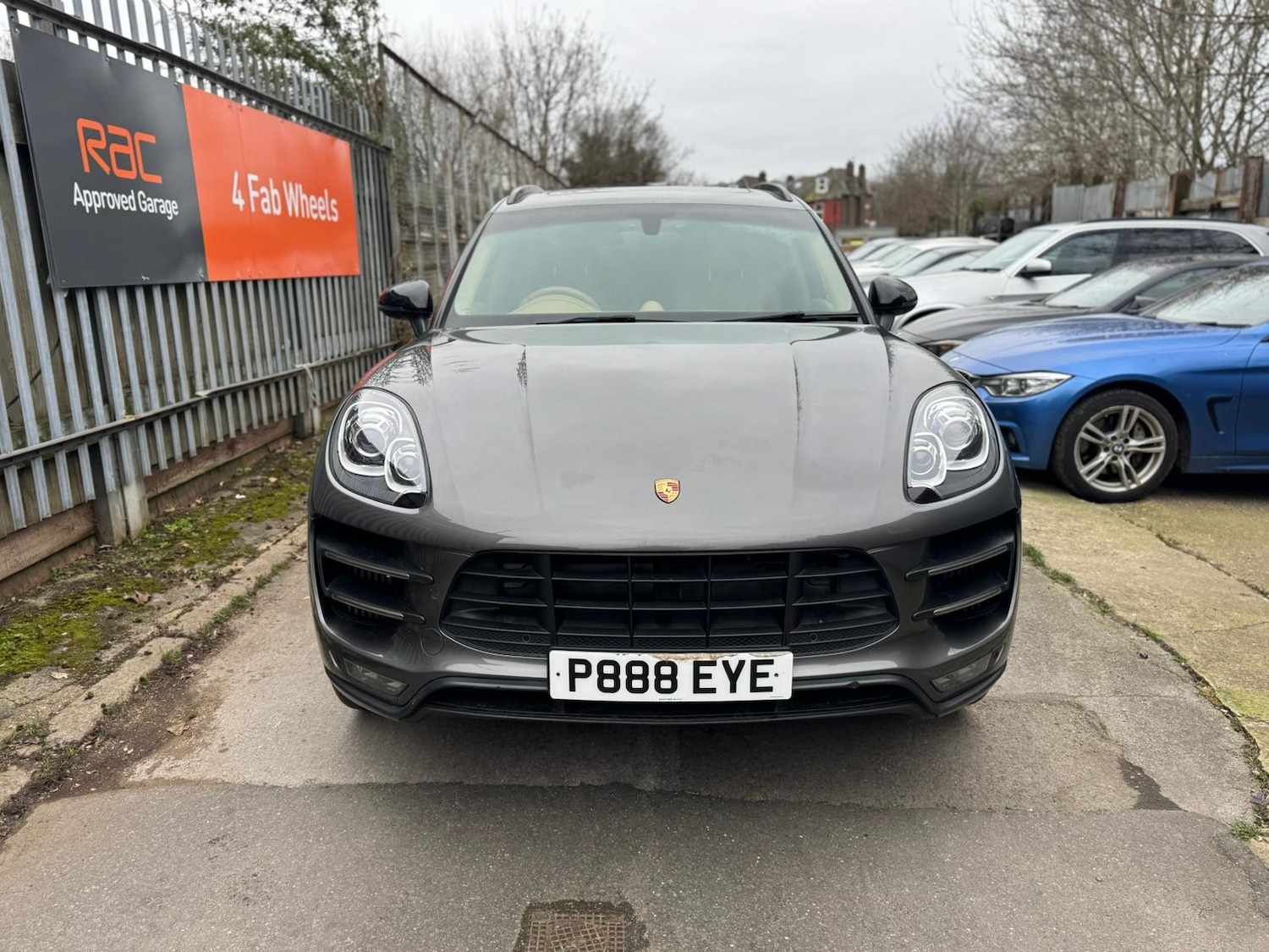 Used Porsche Macan 2014 for sale - 77600546: Photo 2