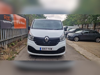 Used Renault Trafic 2017 for sale - 75325321: Photo