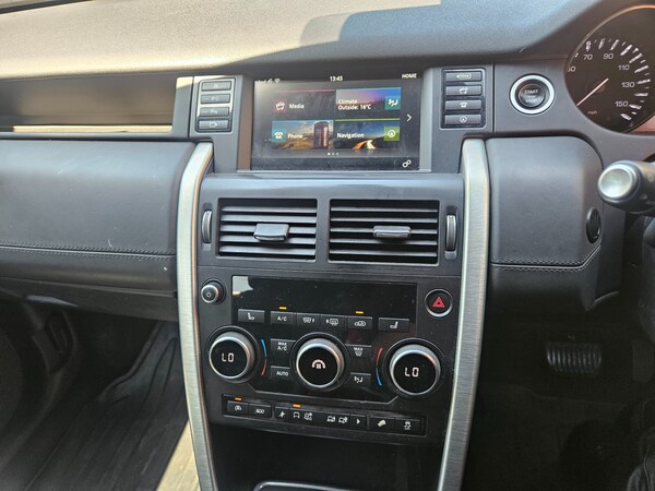 Used Land Rover Discovery Sport 2015 for sale - 75216431: Photo 17
