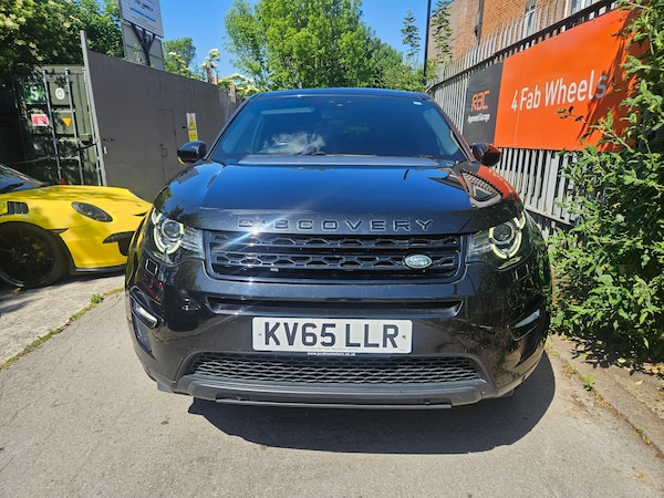 Used Land Rover Discovery Sport 2015 for sale - 75216431: Photo 2