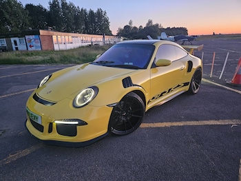 Porsche 911 feature image