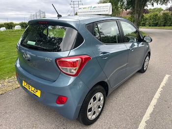 Used Hyundai i10 2016 for sale - 78524949: Photo