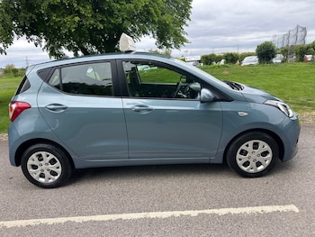 Used Hyundai i10 2016 for sale - 78524949: Photo