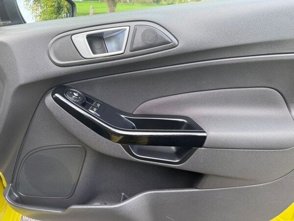 Used Ford Fiesta 2013 for sale - 76235968: Photo 14
