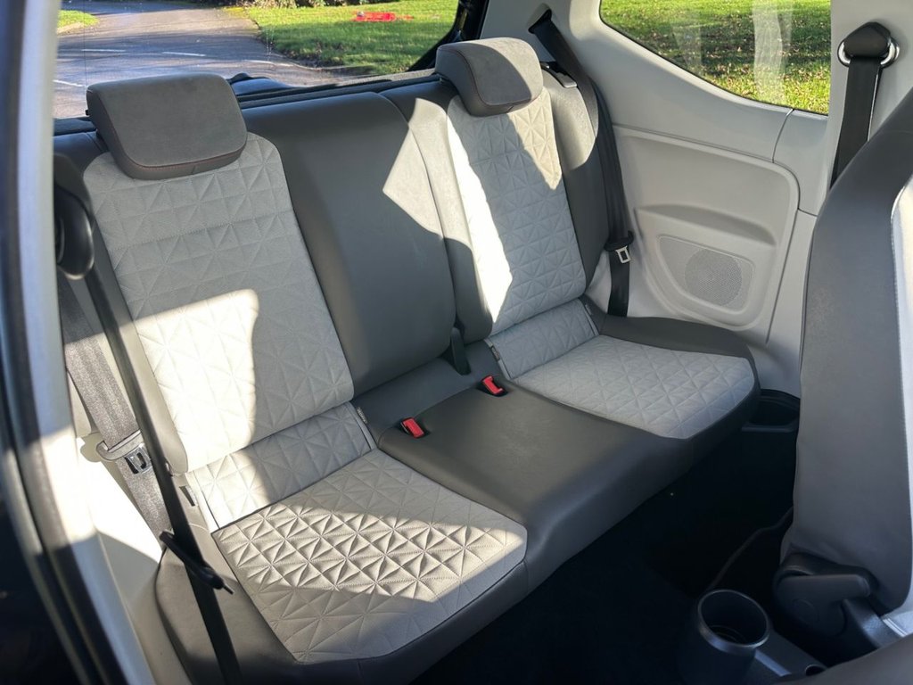 Used Volkswagen up! 2017 for sale - 76797793: Photo 18