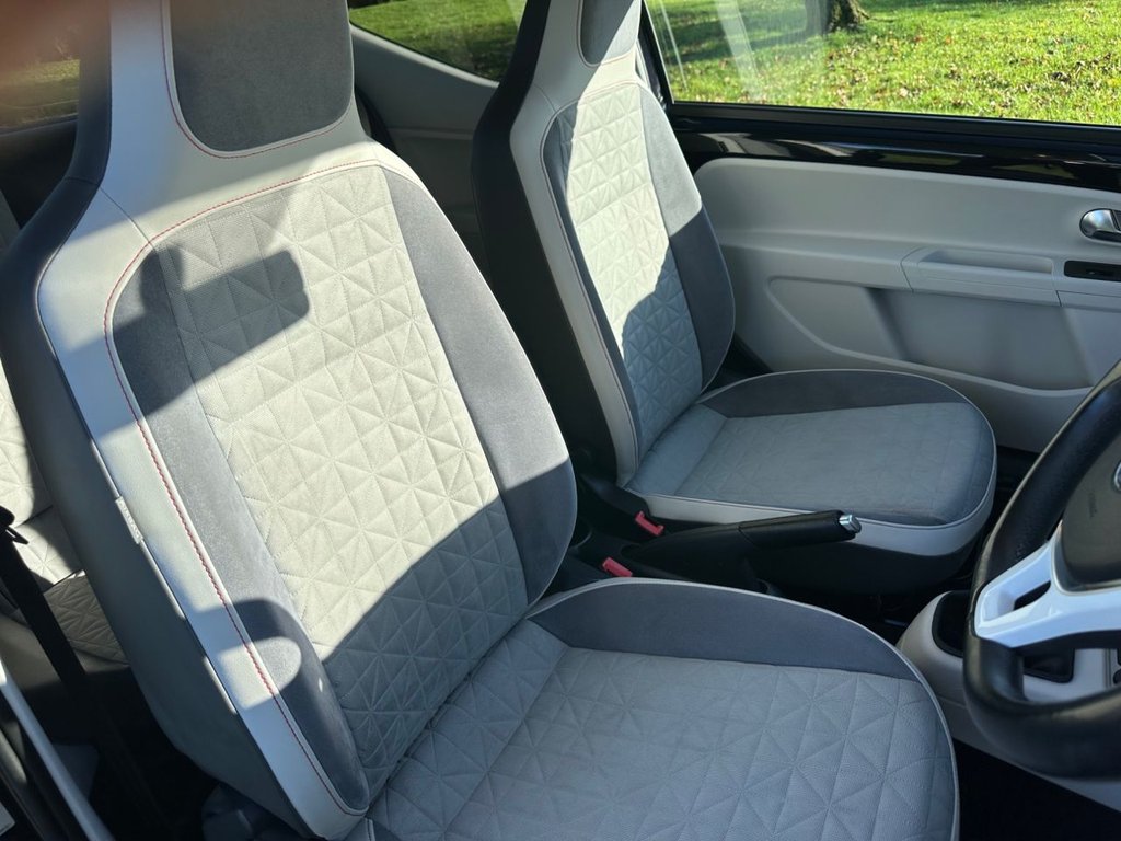 Used Volkswagen up! 2017 for sale - 76797793: Photo 19