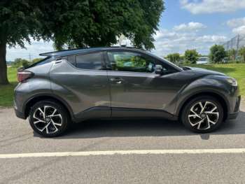 Used Toyota C-HR 2017 for sale - 74931122: Photo