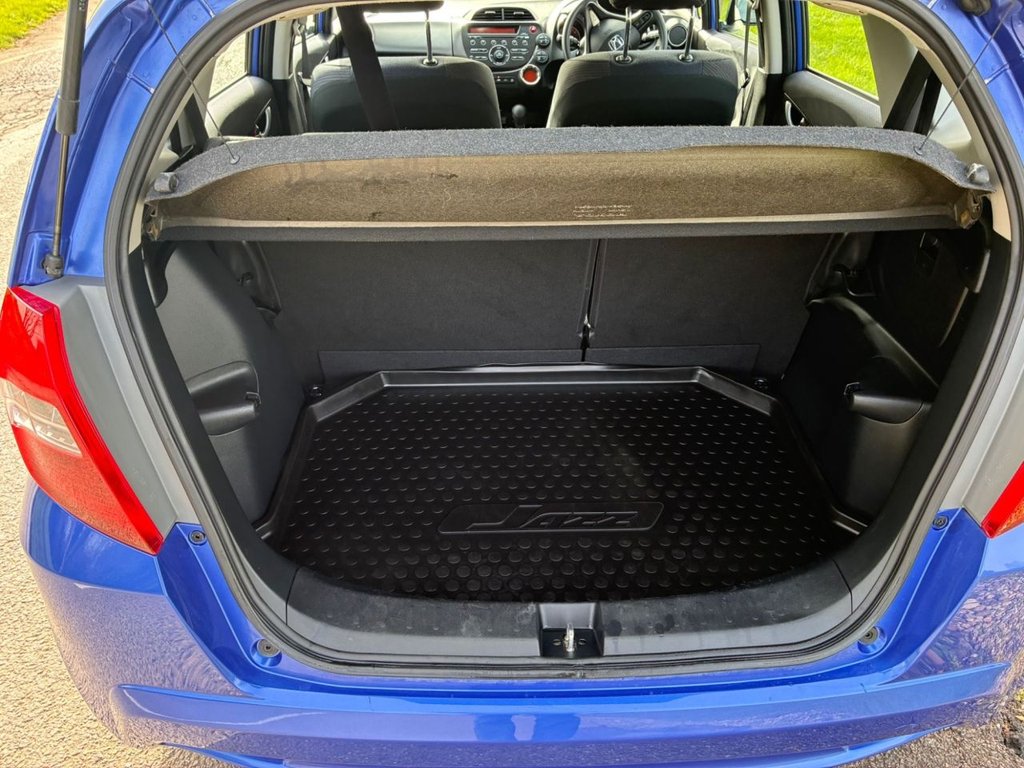 Used Honda Jazz 2012 for sale - 77765253: Photo 18