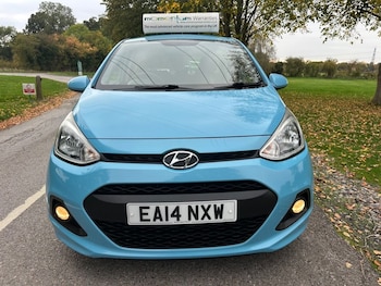 Used Hyundai i10 2014 for sale - 76235605: Photo 4