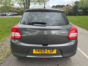 Used Suzuki Swift 2019 for sale - 78256929: Photo