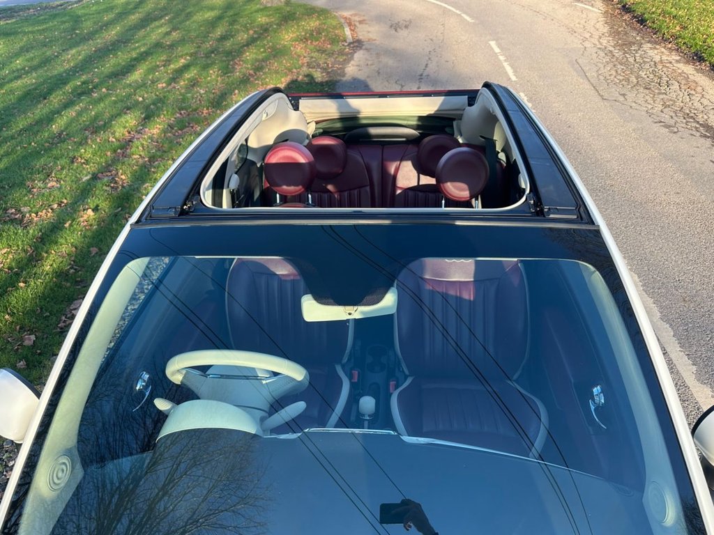 Used Fiat 500C 2015 for sale - 76642841: Photo 23