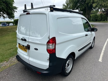 Used Ford Transit Courier 2020 for sale - 78930971: Photo