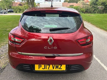 Used Renault Clio 2017 for sale - 78288327: Photo