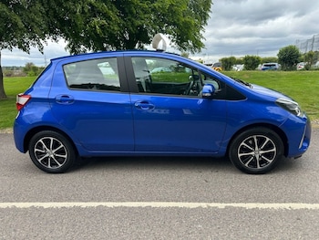 Used Toyota Yaris 2019 for sale - 78619651: Photo