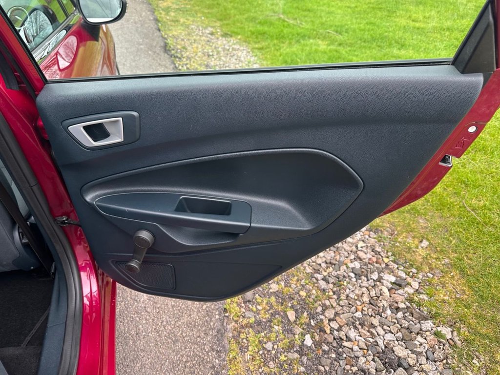 Used Ford Fiesta 2011 for sale - 78096921: Photo 13