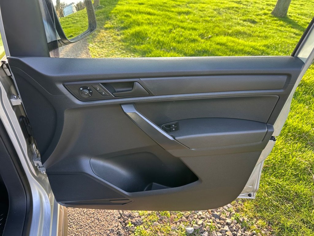 Used Volkswagen Caddy 2018 for sale - 77673568: Photo 15