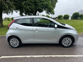 Used Toyota AYGO 2020 for sale - 78875303: Photo