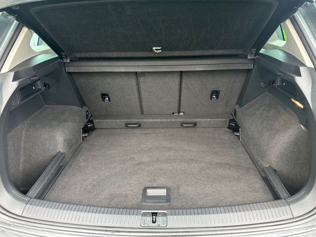 Used Volkswagen Tiguan 2018 for sale - 77507639: Photo 12