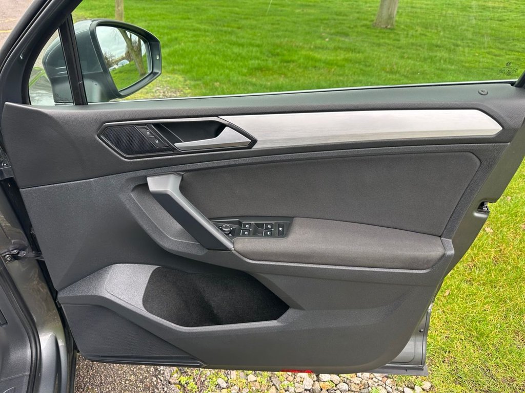 Used Volkswagen Tiguan 2018 for sale - 77507639: Photo 23