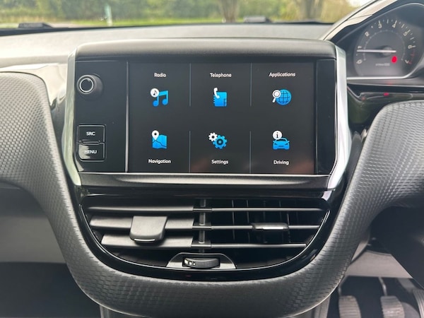 Used Peugeot 208 2017 for sale - 75998863: Photo 23