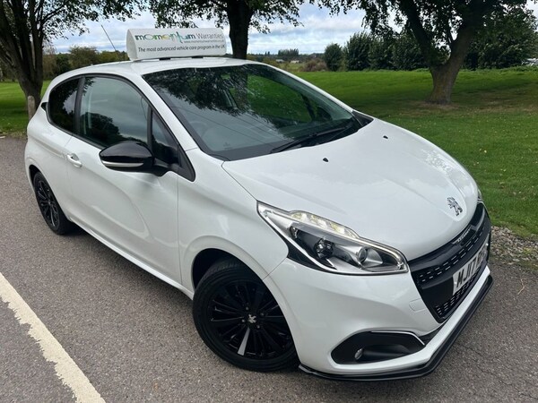 Used Peugeot 208 2017 for sale - 75998863: Photo 9