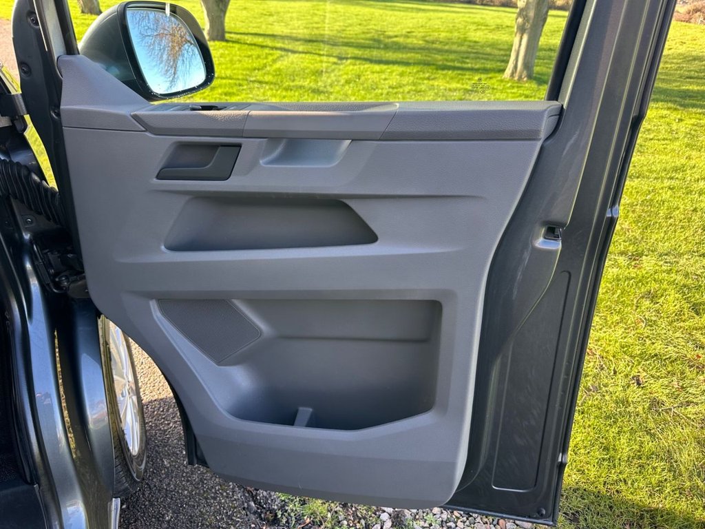 Used Volkswagen Transporter 2021 for sale - 77133677: Photo 13