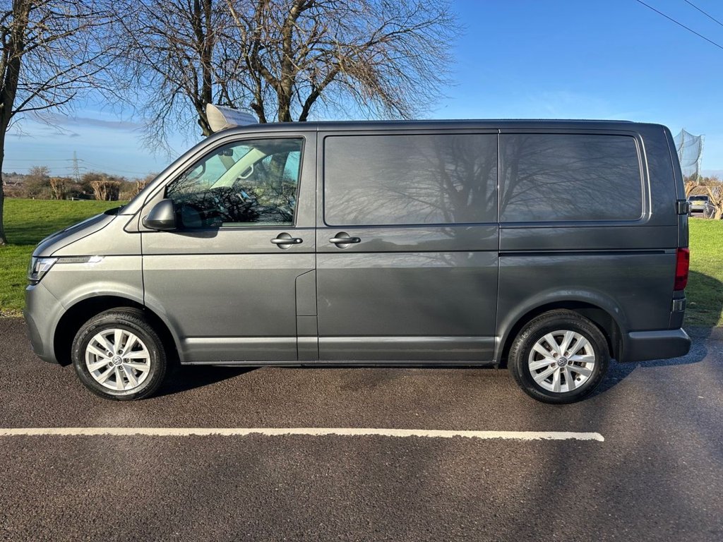 Used Volkswagen Transporter 2021 for sale - 77133677: Photo 8