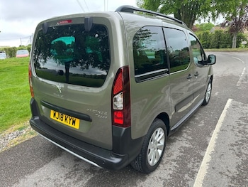 Used Peugeot Partner Tepee 2018 for sale - 78414559: Photo