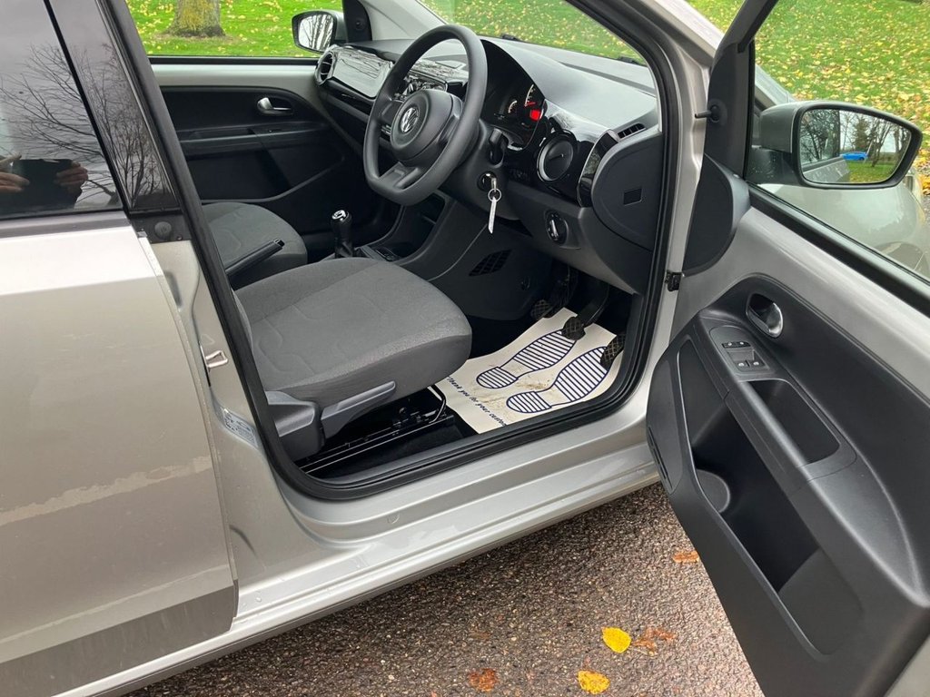 Used Volkswagen up! 2015 for sale - 76582599: Photo 10