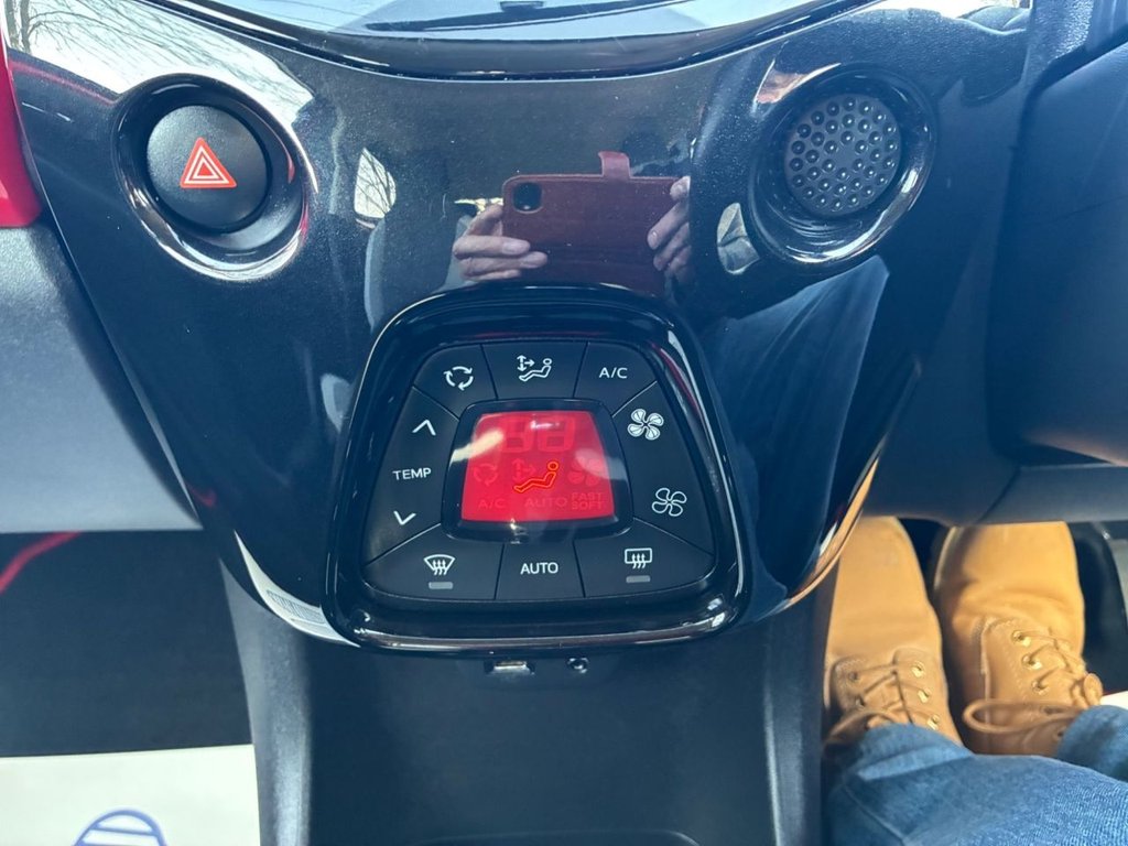 Used Toyota AYGO 2017 for sale - 77693098: Photo 17