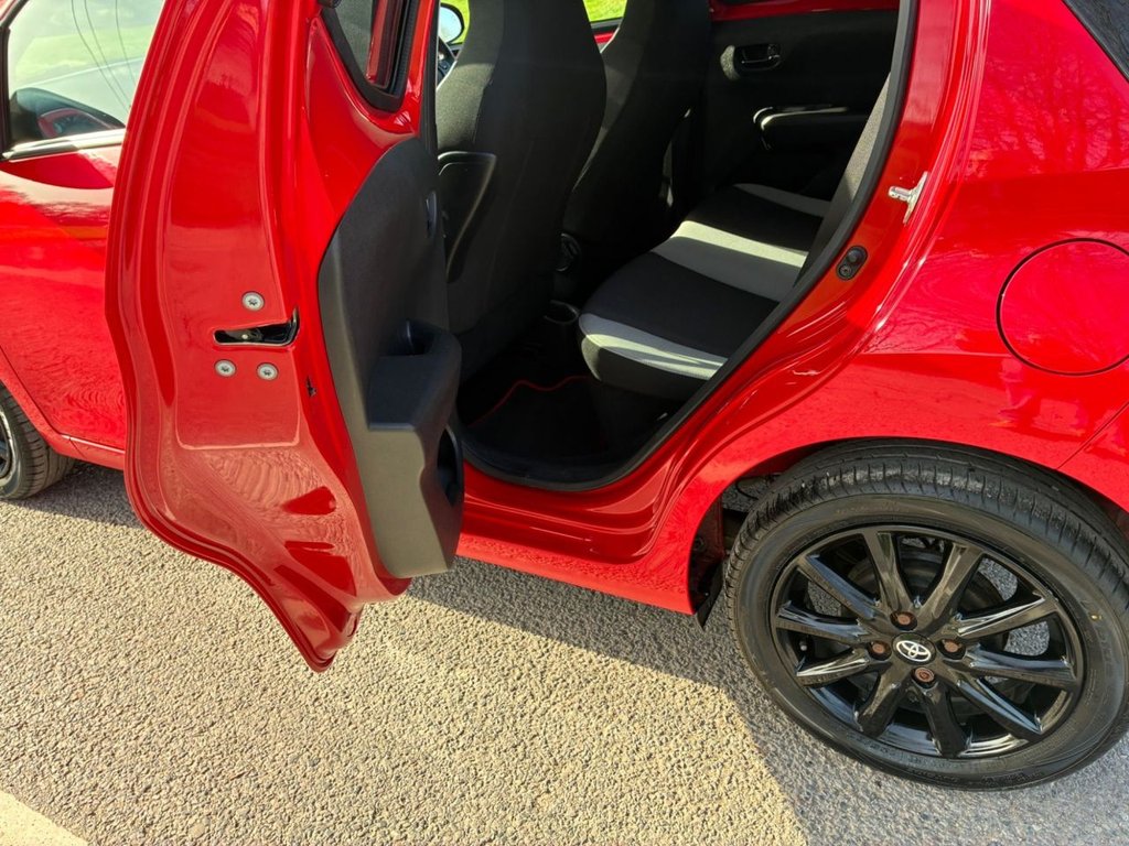 Used Toyota AYGO 2017 for sale - 77693098: Photo 22