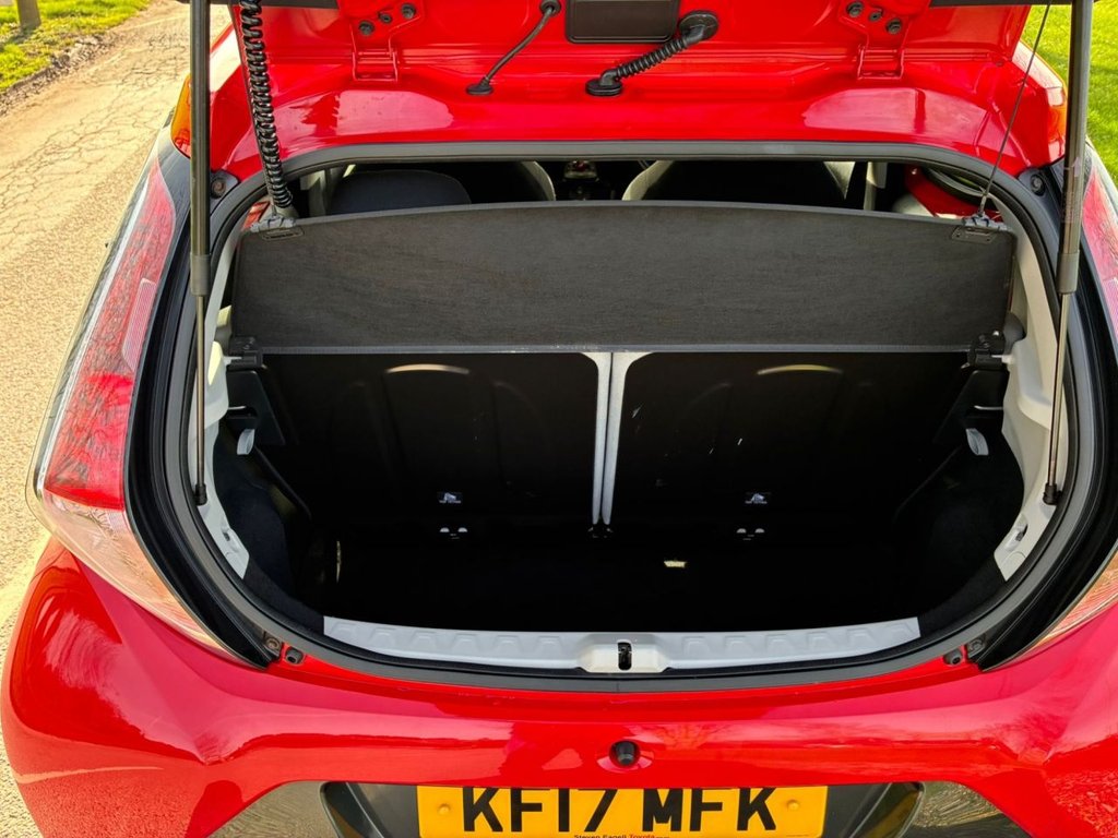 Used Toyota AYGO 2017 for sale - 77693098: Photo 23