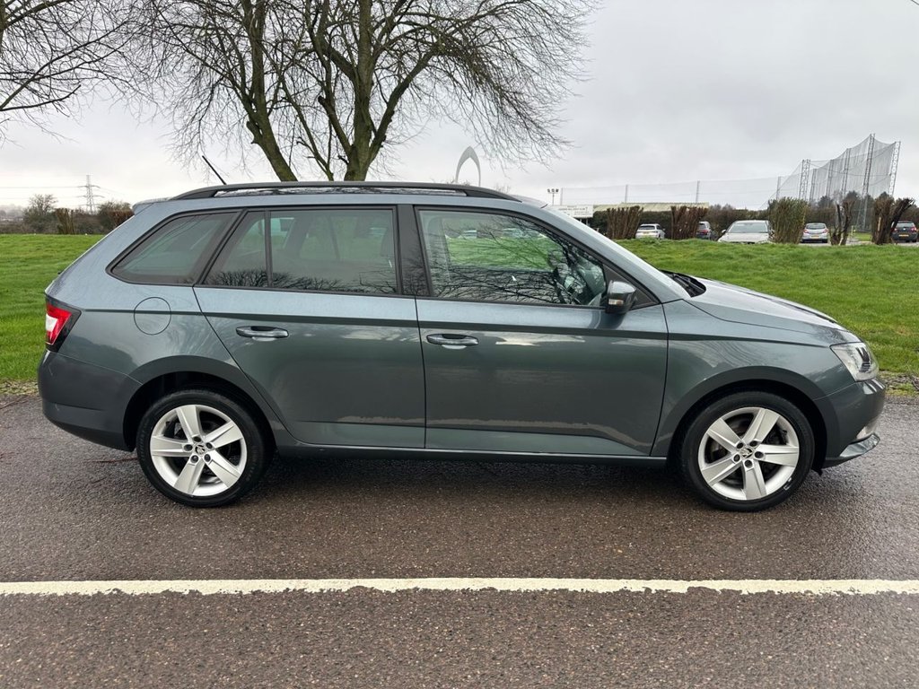 Used Skoda Fabia 2015 for sale - 77520859: Photo 2