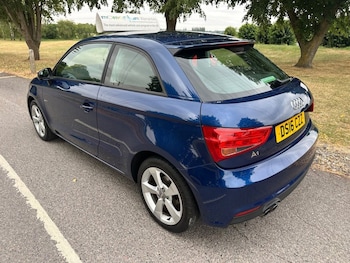 Used Audi A1 2016 for sale - 79186728: Photo