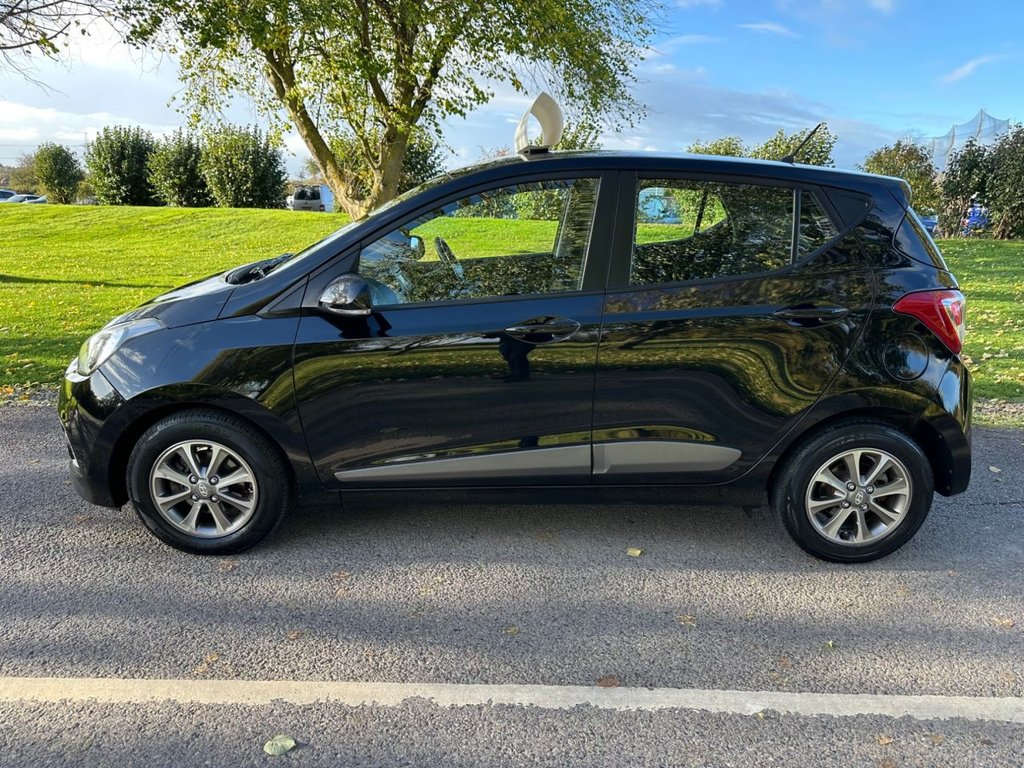 Used Hyundai i10 2015 for sale - 76367895: Photo 10