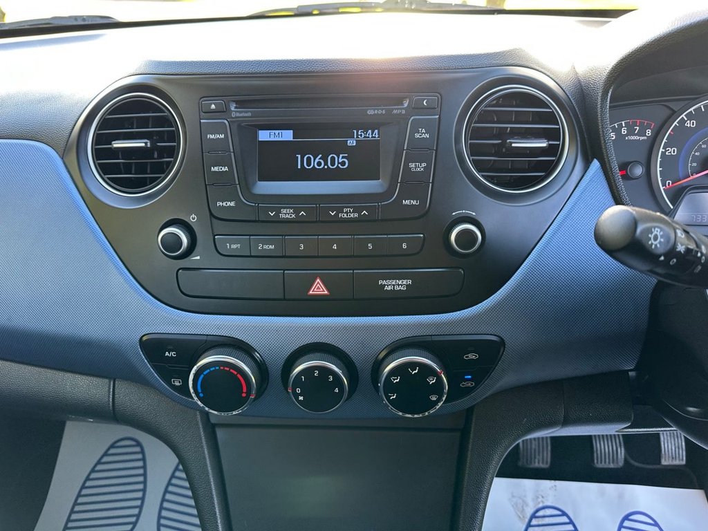 Used Hyundai i10 2015 for sale - 76367895: Photo 18