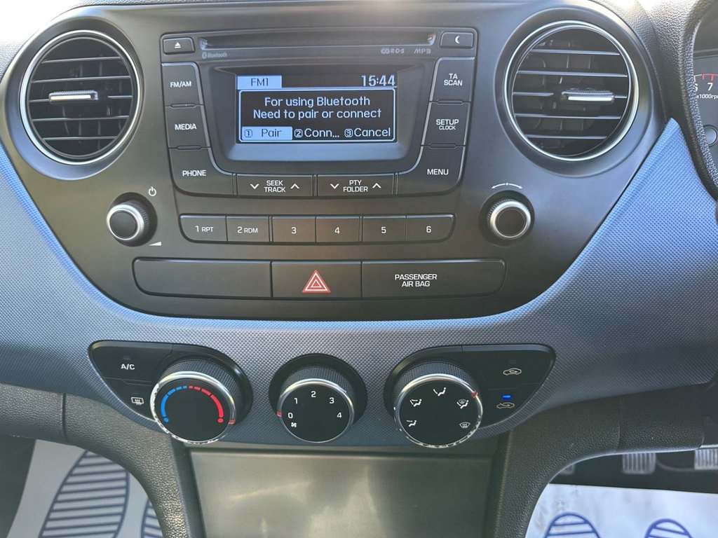 Used Hyundai i10 2015 for sale - 76367895: Photo 22
