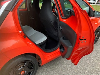 Used Toyota AYGO 2015 for sale - 75275588: Photo