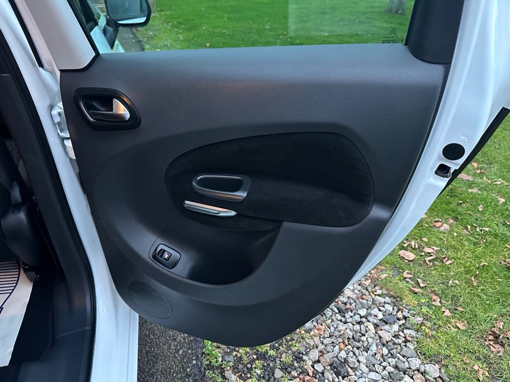 Used Citroen C3 Picasso 2015 for sale - 76724627: Photo 13